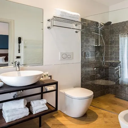 ベストウエスタン メトロポリ ジェノヴァ