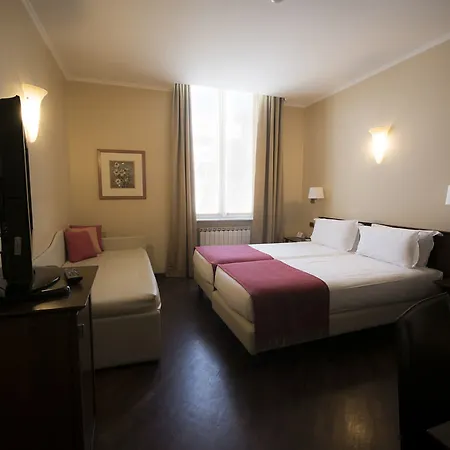 Western Metropoli Hotel 3*