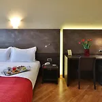 Western Metropoli 3* Γένοβα