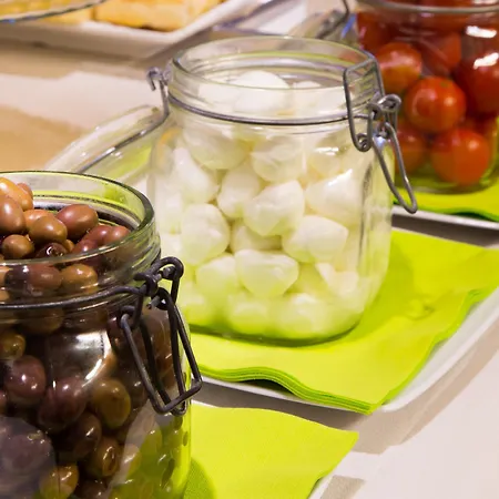 Western Metropoli 3*