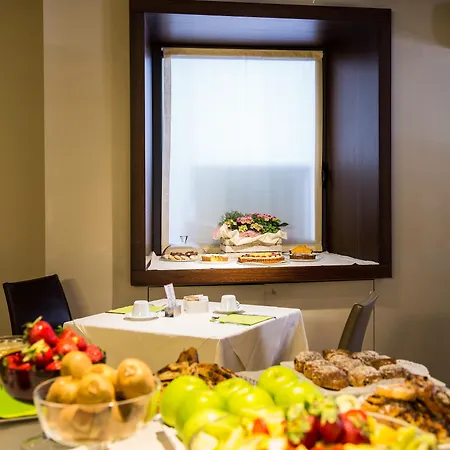 Western Metropoli Hotel 3*