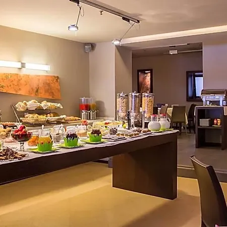 Western Metropoli Hotel