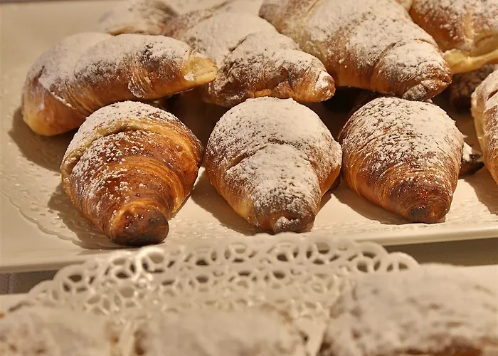 Western Metropoli فندق