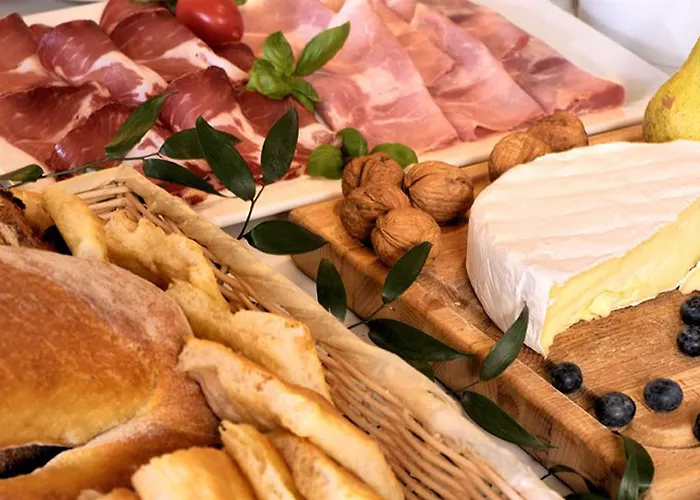 Western Metropoli 3*