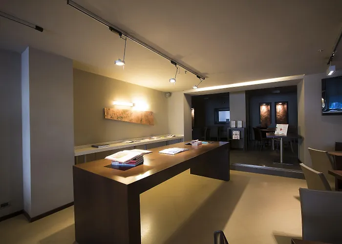 Hotel Western Metropoli 3*