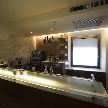 Western Metropoli Hotel