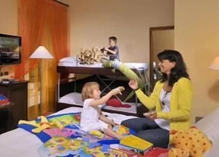 Western Metropoli Hotel 3*